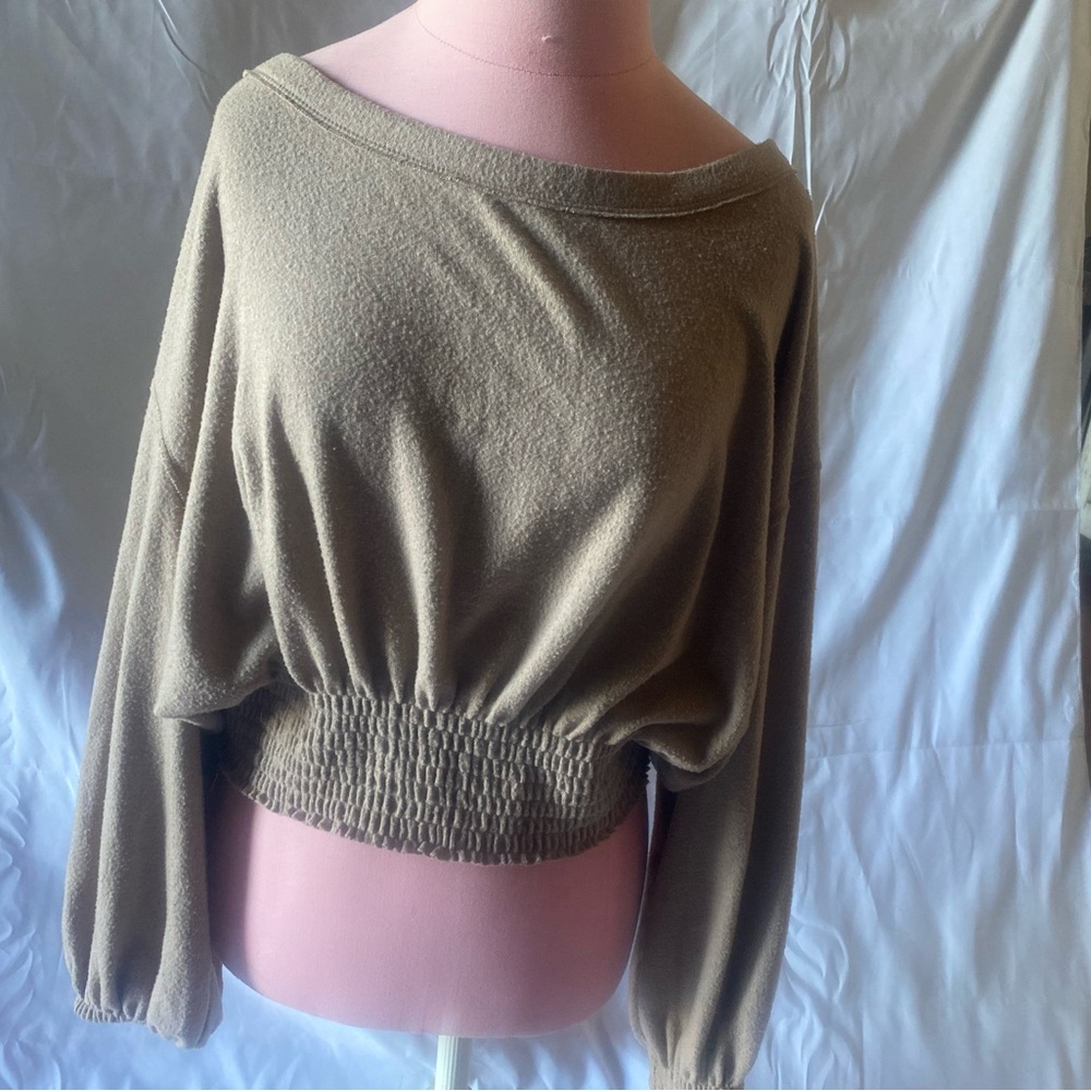 Women’s sweater